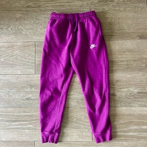 Nike magenta Jogger sweatpants